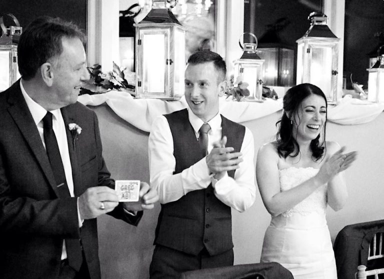 Mind reader revealing thoughts